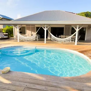 Morene, à 50 M, Piscine&jacuzzi , Sainte-Anne (Grande-Terre) Guadeloupe